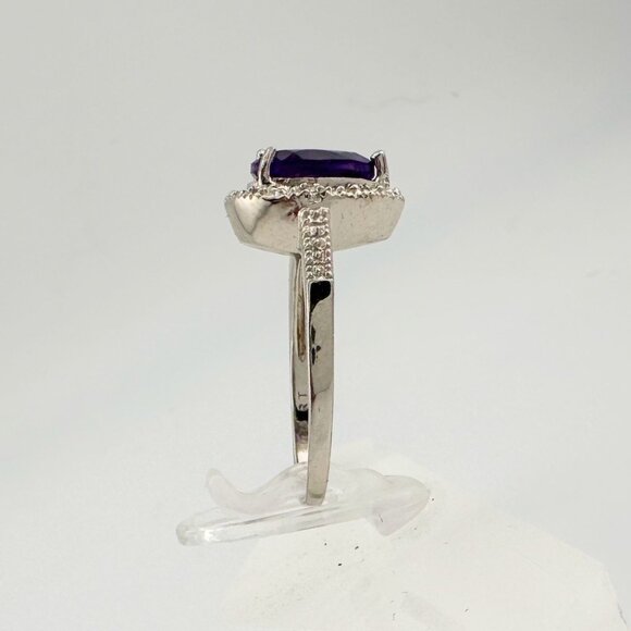 2.24 Carat Natural Amethyst Ring Size 8.25 - Sterling Silver Setting - Diamond A - Picture 7 of 16